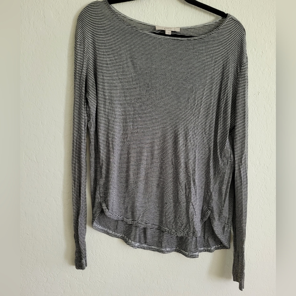 The PERFECT black and white striped tee | size s